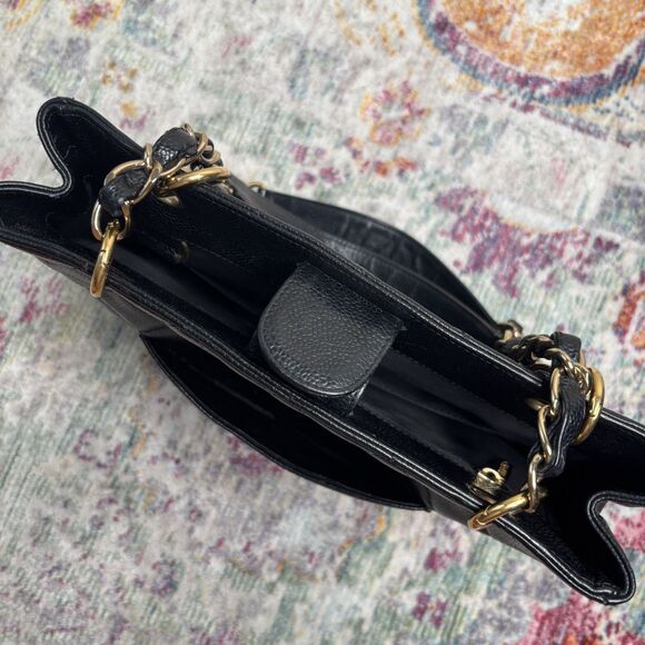 Chanel Petite Quilted Caviar Shopping Tote - Picture 4 of 15